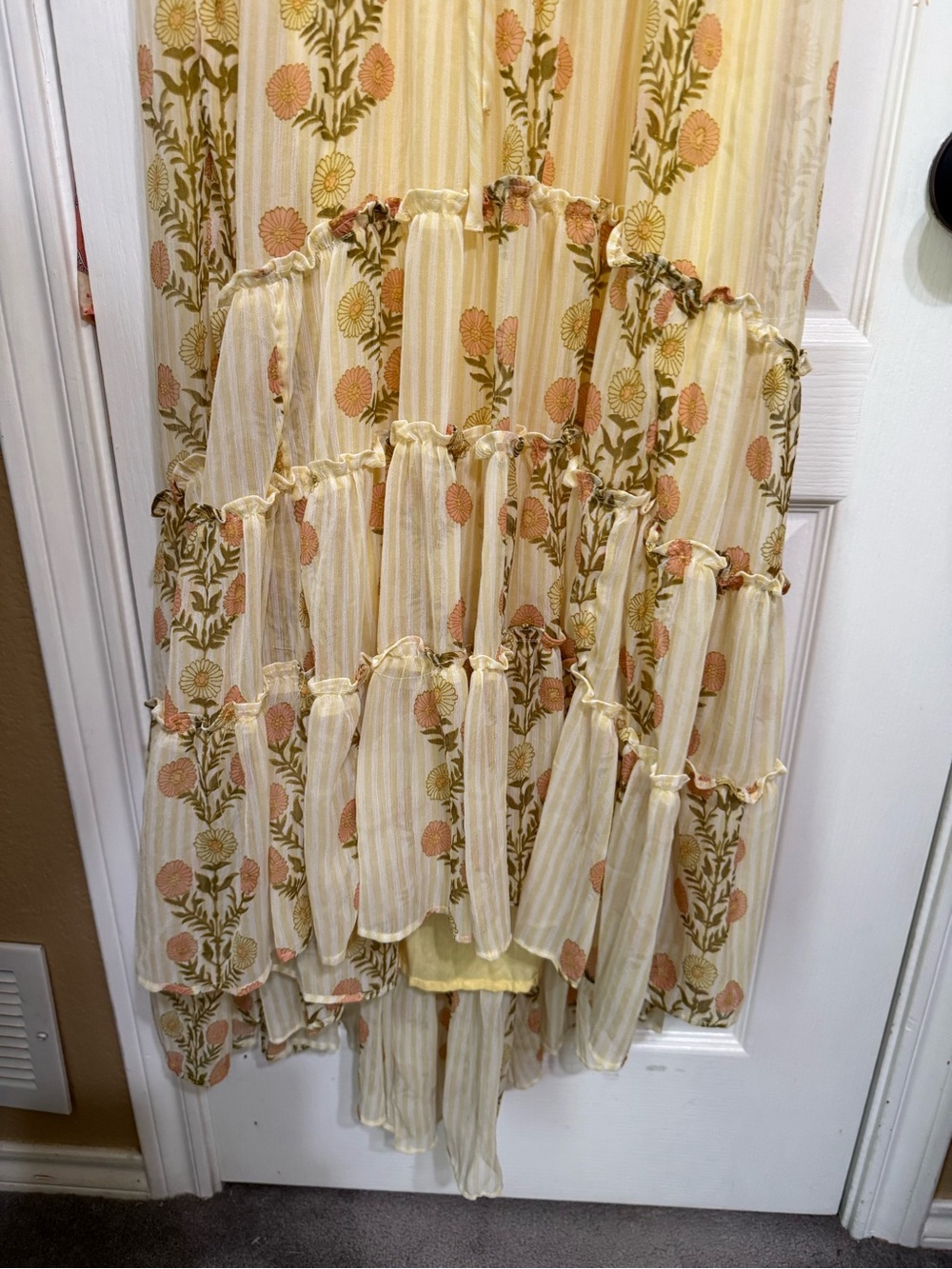 H077 NWT Free People Yellow XS ptp13-18 Floral High-Low Tiered Dress - Picture 4 of 12